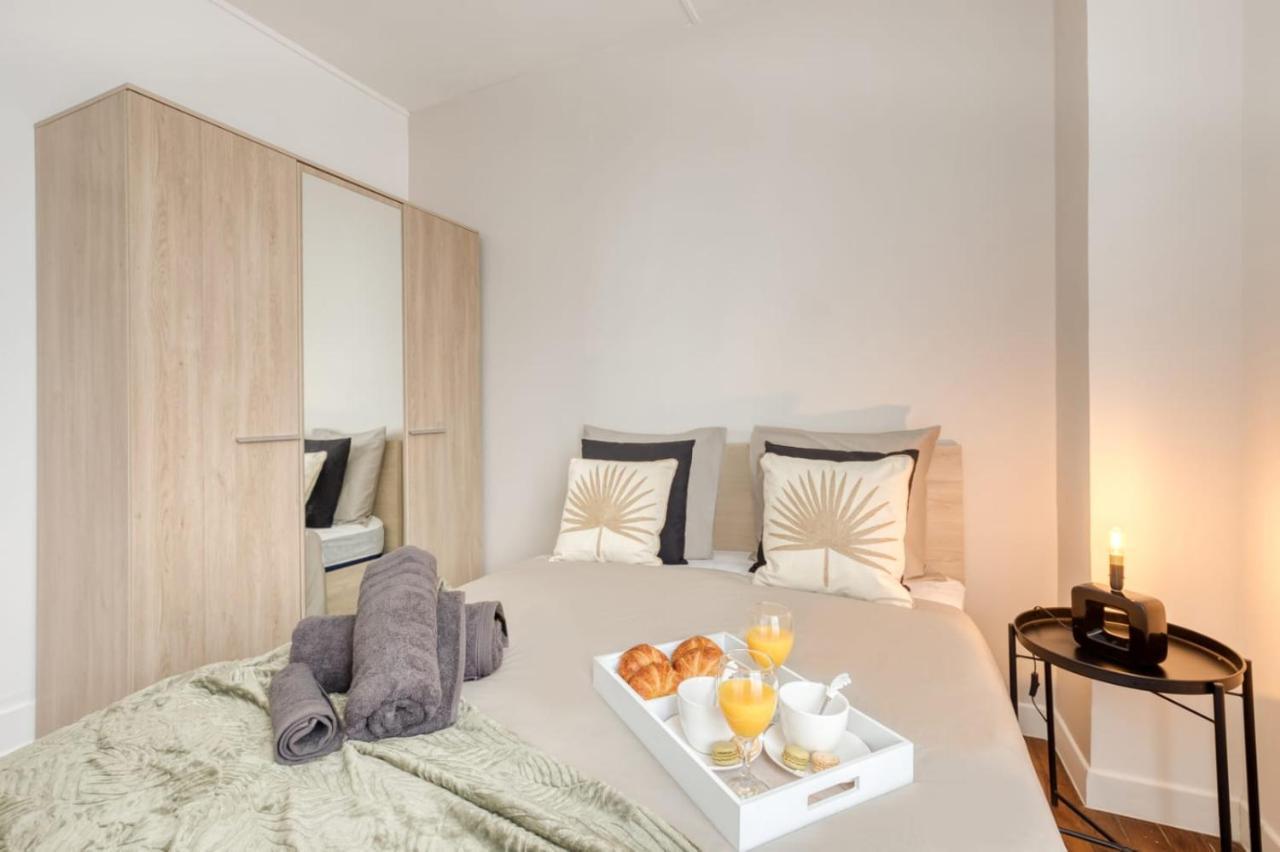 Appartement Cosy Et De Bon Standing ฟอนตีเนย์-ซูส์-บัวส์ ภายนอก รูปภาพ
